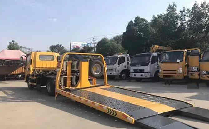 双河汽车中途维修案例